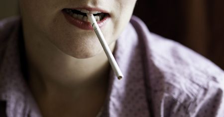 Siedem igieł, cztery godziny i żadnych wahadełek – tak wygląda zrywanie z nałogiem u hipnoterapeuty