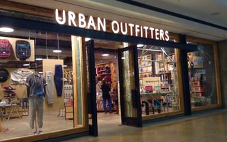 Urban Outfitters wchodzi do Polski. Jedyny sklep Amerykanów w tej części Europy