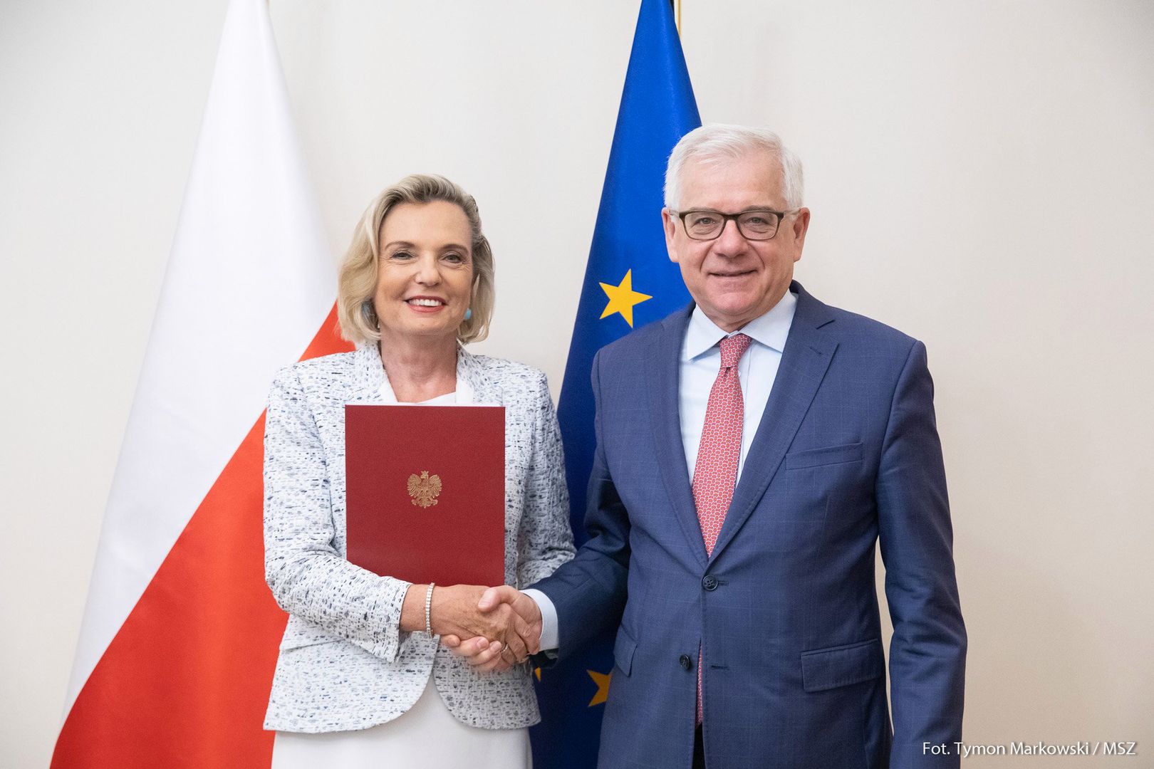 Anna Maria Anders i szef MSZ Jacek Czaputowicz.