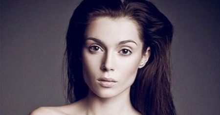 Paulina Papierska na spacerze z dzieckiem. Jak dziś wygląda pierwsza polska "Top Model"?