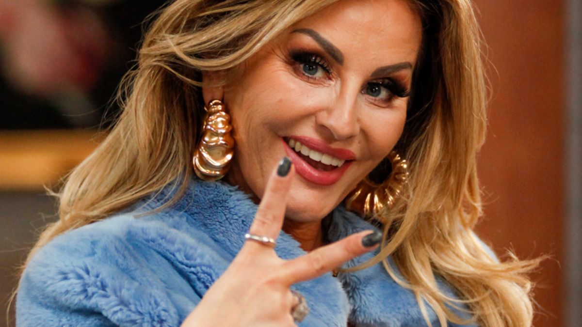 Dagmara Kaźmierska chwali się efektami wizyty w salonie kosmetycznym: "Zobaczcie, co mi zrobiła". Efekt jest piorunujący