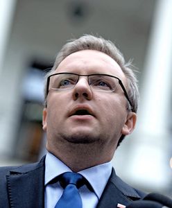 Szczerski o prezydenckich projektach ws. sądów. Praca wre