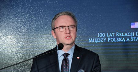 Krzysztof Szczerski przeprasza za słowa o celibacie. "Nie miałem zamiaru nikogo urazić"