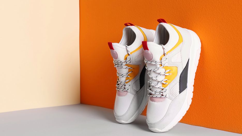 Stylowe sneakersy będą dobre na jesień