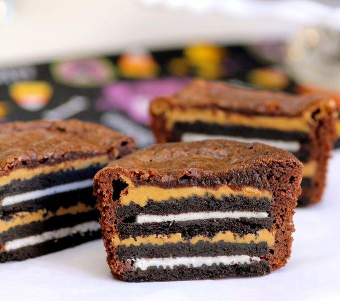 Oreo and Peanut Butter Brownie Cakes