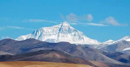 Nepal zabronił samotnych wspinaczek na Mount Everest