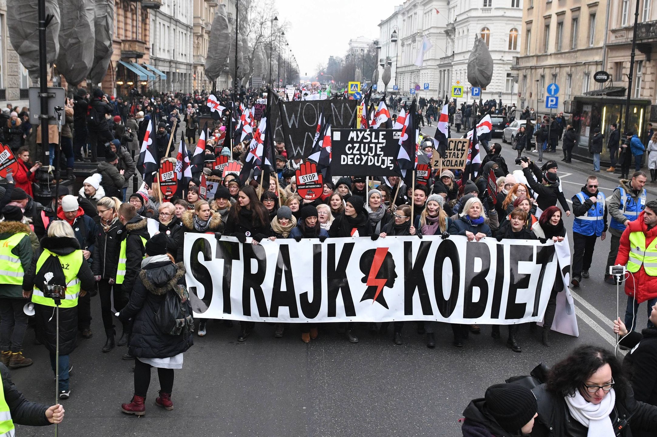 Wyniki wyborów parlamentarnych 2019 mobilizują kobiety do kolejnych protestów