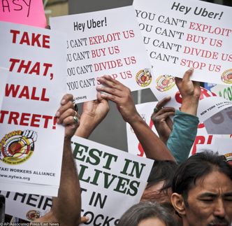 Uber debiutuje na giełdzie. Kierowcy protestują i domagają się wyższych stawek