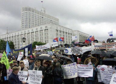 Masowy protest rosyjskich związkowców