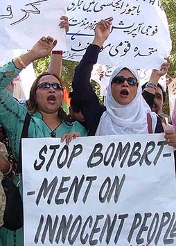 Masowe protesty Pakistańczyków po nalocie USA