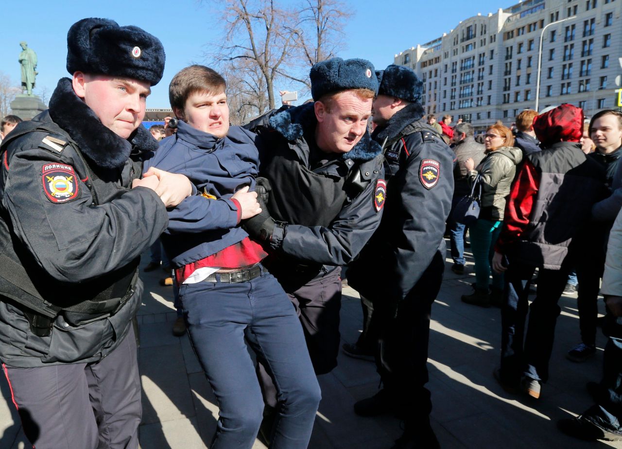 Masowe zatrzymania podczas demonstracji w Moskwie