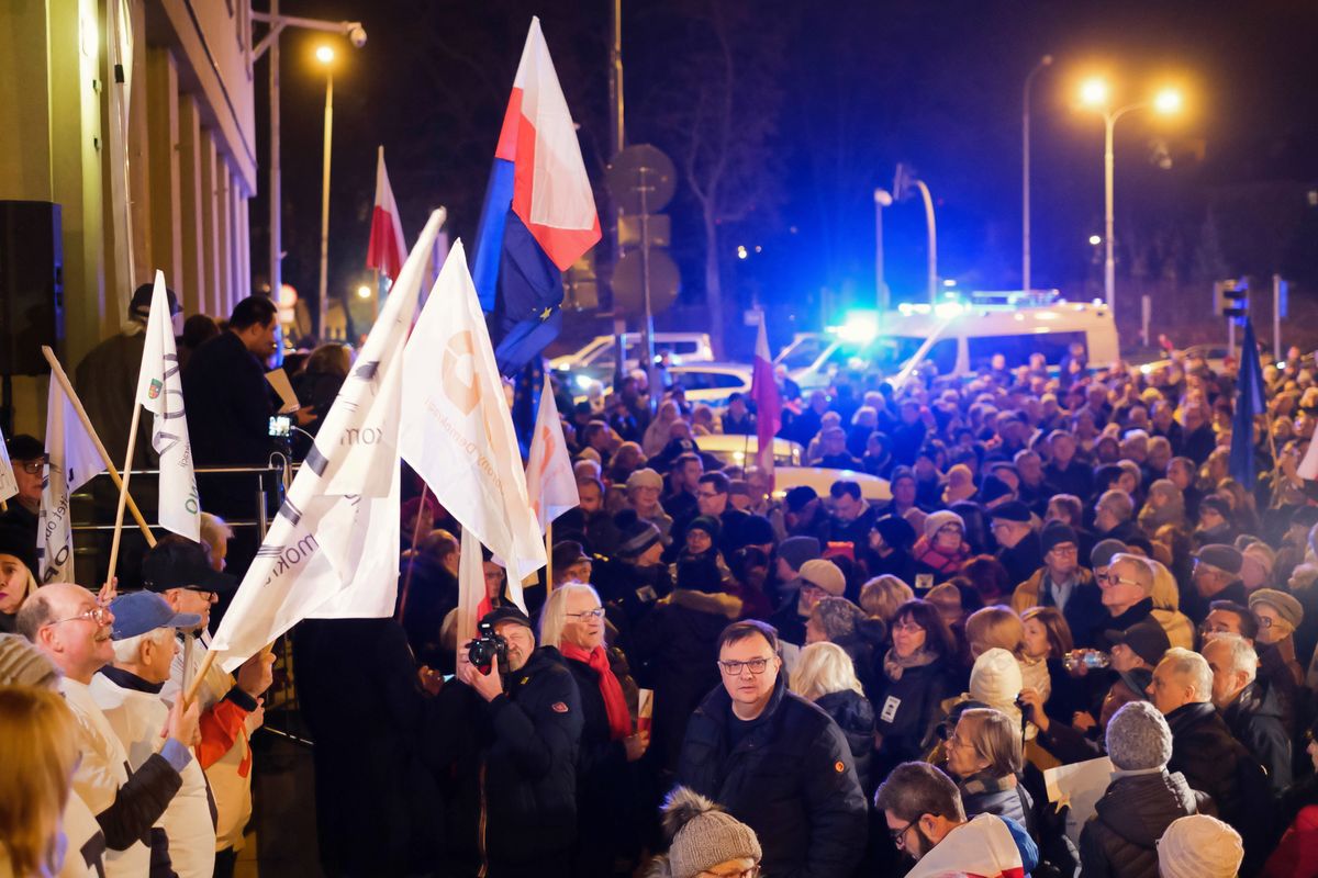 Protesty w całej Polsce. Powodem projekt ustawy PiS ws. sędziów