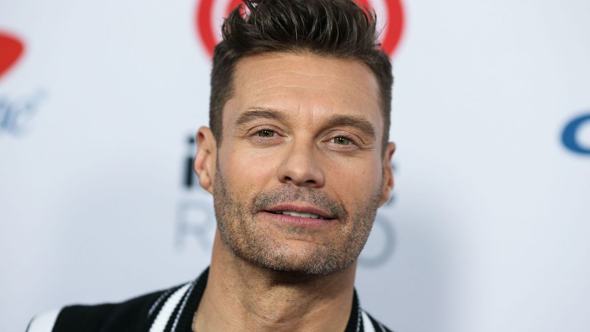 Ryan Seacrest spadł z krzesła podczas programu na żywo