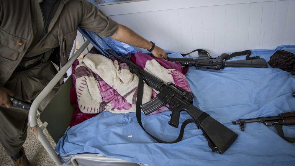 M-16 odebrane ISIS 