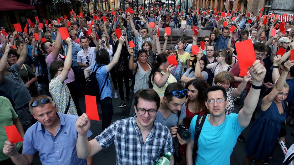Demonstracja przeciwko podniesieniu wieku emerytalnego w Petersburgu