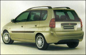 Mitsubishi SPACESTAR - sierpień 1998