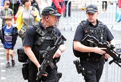 Chciał odpalić bombę w samolocie. Usłyszał zarzuty