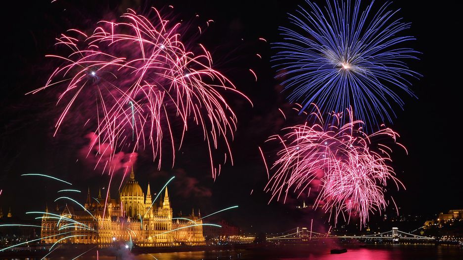 Sylwester 2018 - do siego roku! Skąd się ten zwrot wziął? Co oznacza? Jak się go pisze poprawnie?