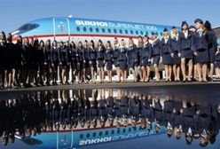 Stewardesa zabrała dziecko rodzicom