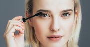 Dla wielbicielek zalotnych spojrzeń. Najlepsze tusze nie muszą kosztować kroci