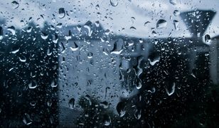 Burze i opady w całej Polsce. IMGW wydało ostrzeżenia na długi weekend