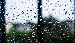 Deszcz nie odpuszcza. Wydano ostrzeżenia dla południa kraju