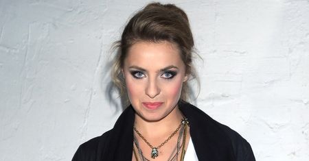Sabina Jeszka wyjeżdża na urlop bez rocznej córki. Fanki nie dowierzają