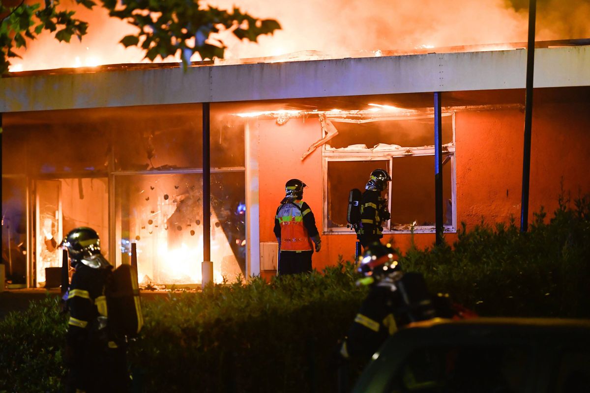 Zamieszki w Nantes. Francuskie miasto czwarty dzień w ogniu