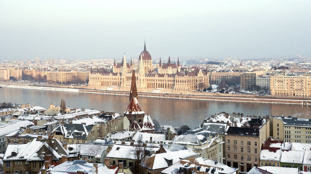 Węgry. Temperatury. Zimowe oblicze. Poznaj magię tego kraju