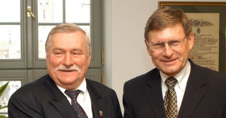 Powstaje nowa książka o Wałęsie i Balcerowiczu. Pisze ją dziennikarka TVN