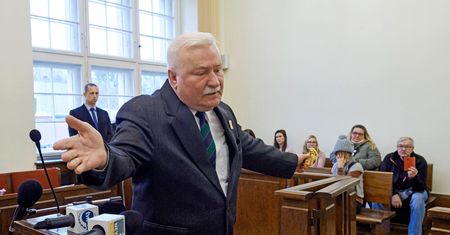 Wnuk Lecha Wałęsy aresztowany na 3 miesiące. Zakrwawiona koszula w mieszkaniu