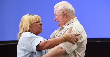 Lech Wałęsa twierdzi, że "cały świat się z nas śmieje". "Ta władza jest do wyrzucenia"