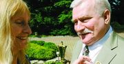 Lech Wałęsa dostał nową plakietkę Matki Boskiej