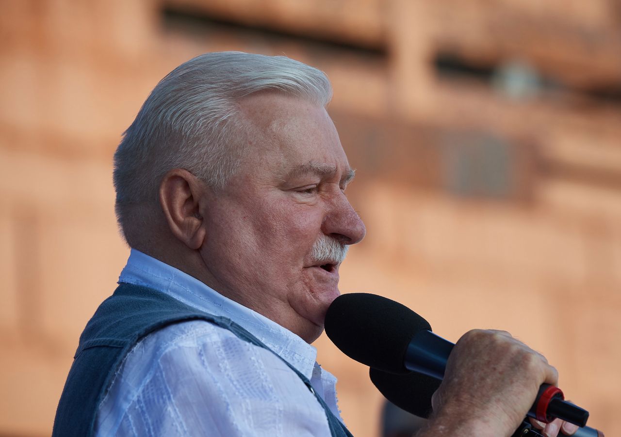 Lech Wałęsa przeprasza Piotra Dudę: nie służył w ZOMO