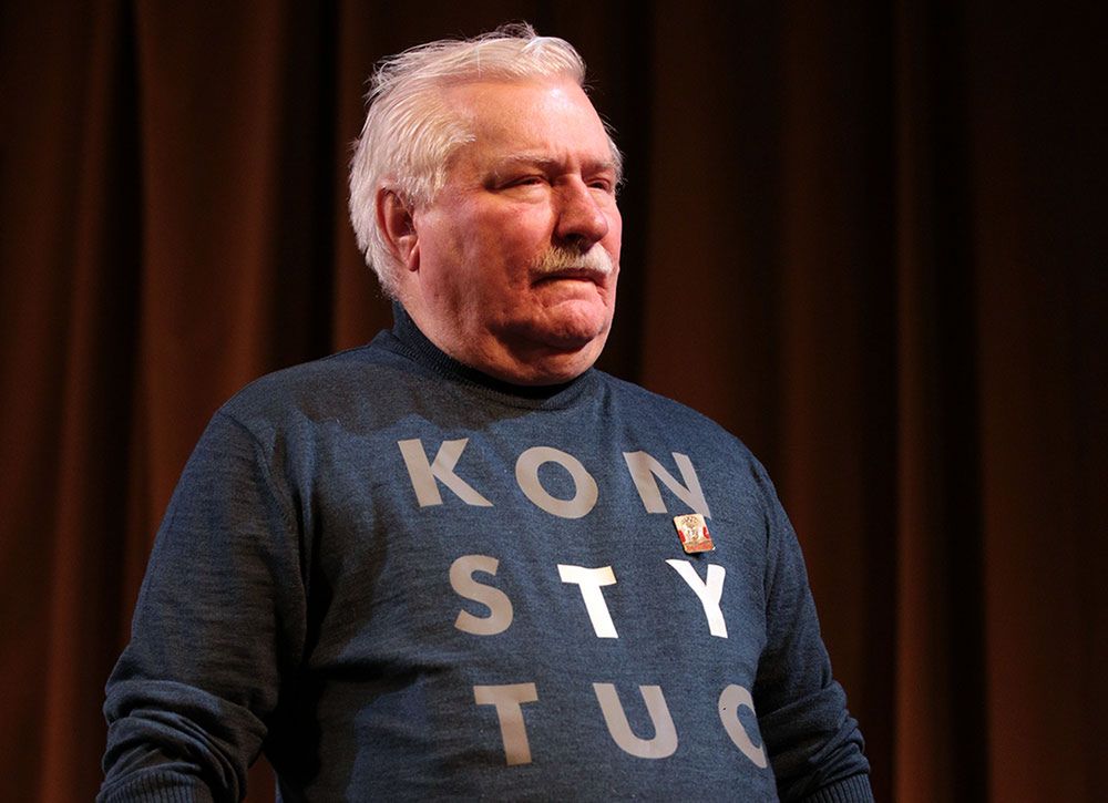 Lech Wałęsa dostał nabój i pogróżki. "Dał mi 7 dni życia"