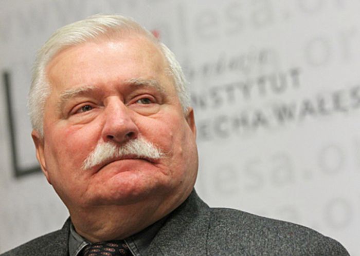 Lech Wałęsa w „Die Zeit”: Jarosław Kaczyński sam nie wierzy w smoleński zamach