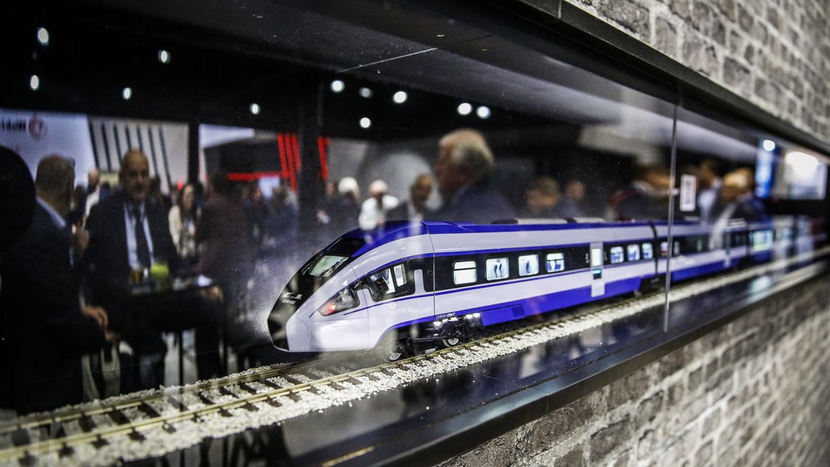 Wiceprezes Pesy: w 2021 r. pierwsze próby napędu wodorowego.