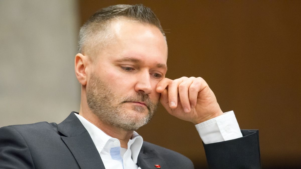 Jarosław Wałęsa: córeczka jest w połowie wybudzona