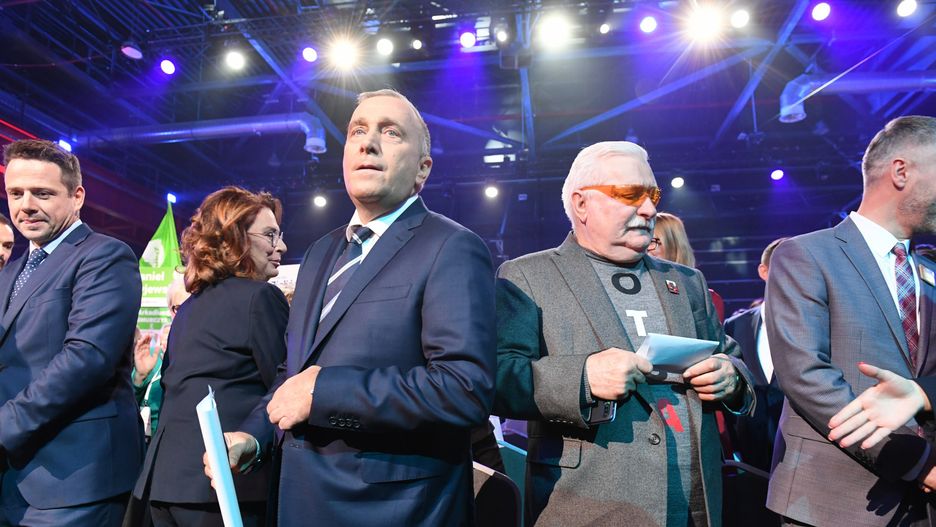 Wybory parlamentarne 2019. Lech Wałęsa i Grzegorz Schetyna, konwencja Koalicji Obywatelskiej w Warszawie.