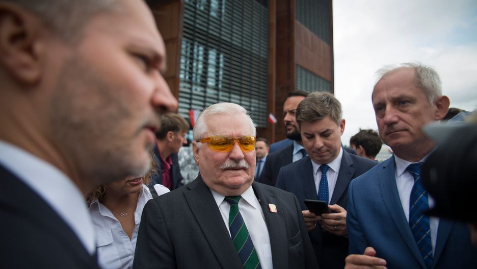 Lech Wałęsa stwierdził, że "mamy nieodpowiednich, niezbadanych medycznie ludzi"