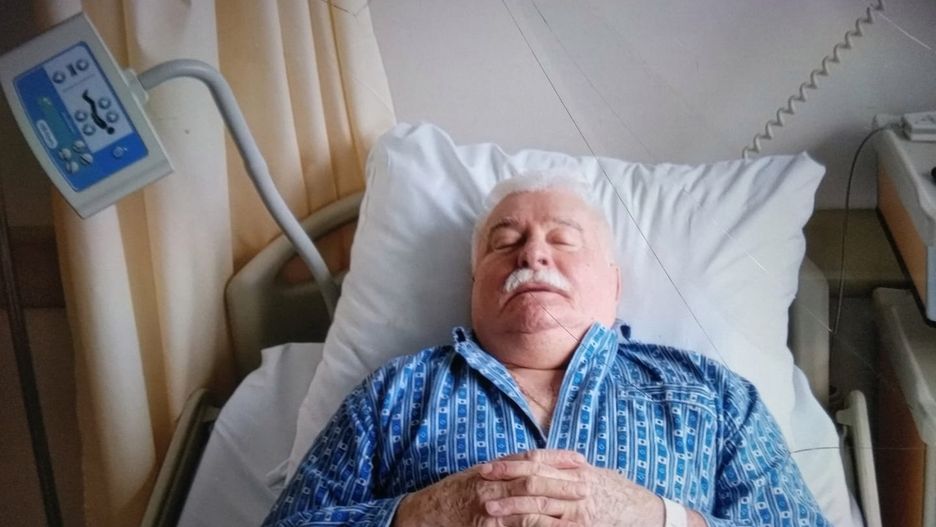 Lech Wałęsa przebywa w szpitalu