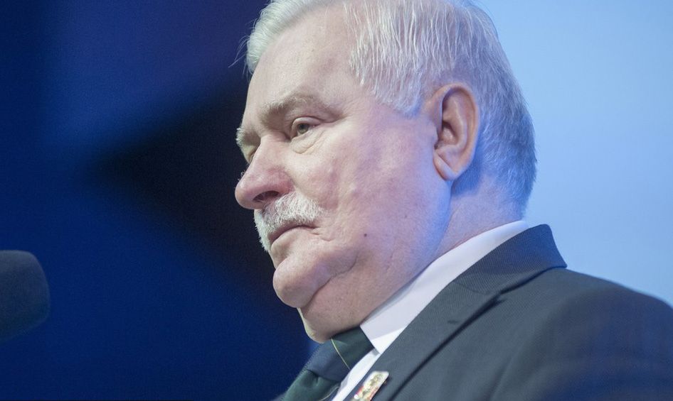 Poirytowany Wałęsa w mocnych słowach odpiera atak