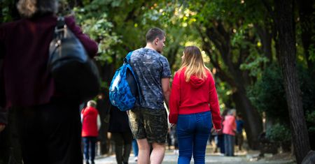 Przyjaciółka partnera. Powód do zazdrości czy materiał na koleżankę?