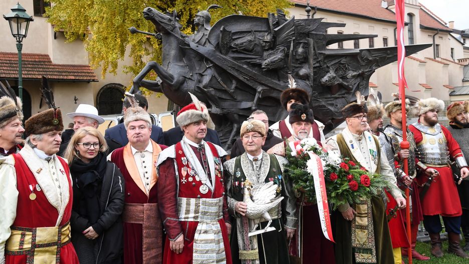 Pomnik tymczasowo stanął w Krakowie