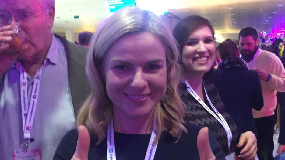Tak cieszyła się Joanna Schmidt po zdobyciu stanowiska wiceprzewodniczącej europejskiej partii ALDE.