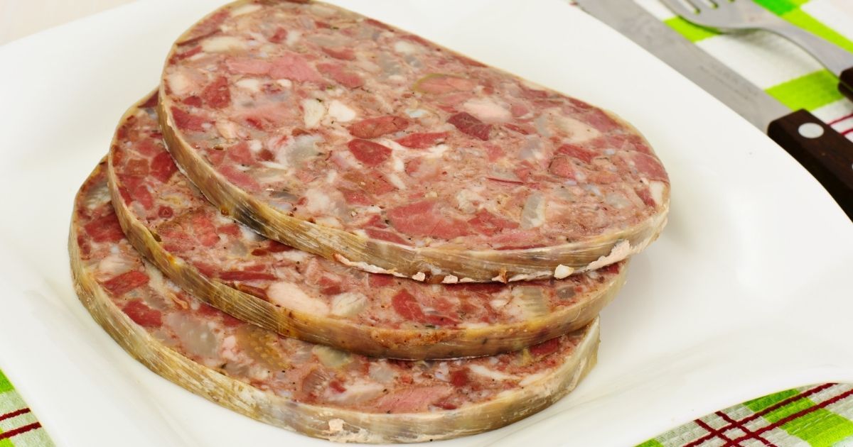 Do niedawna był na każdym polskim stole. Dziś się go wstydzimy?