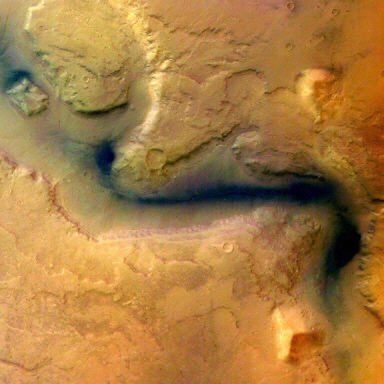 Metan na Marsie - dowód na istnienie życia?