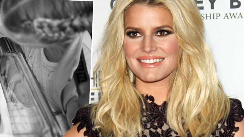 Jessica Simpson urodziła