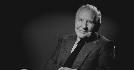 Jean d'Ormesson nie żyje. Był jednym z najbardziej znanych francuskich pisarzy