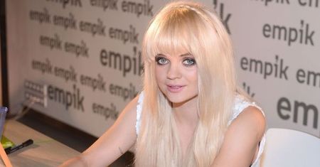 Margaret ofiarą mody?  W tej stylizacji naprawdę trudno ją poznać!